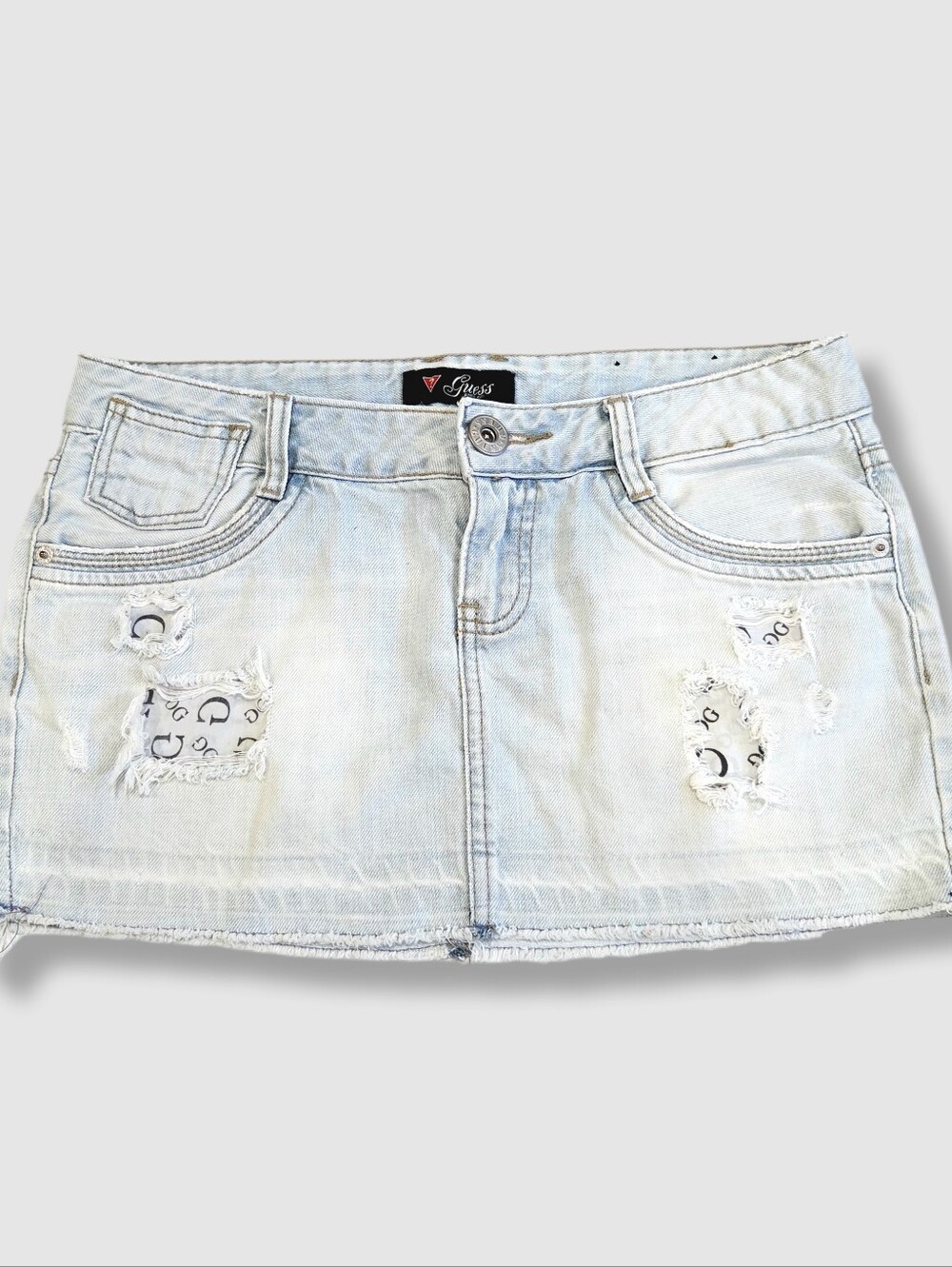 Y2K Guess Mini Skirt, Katun, Low Rise Distressed Bleached Jean, Size 28